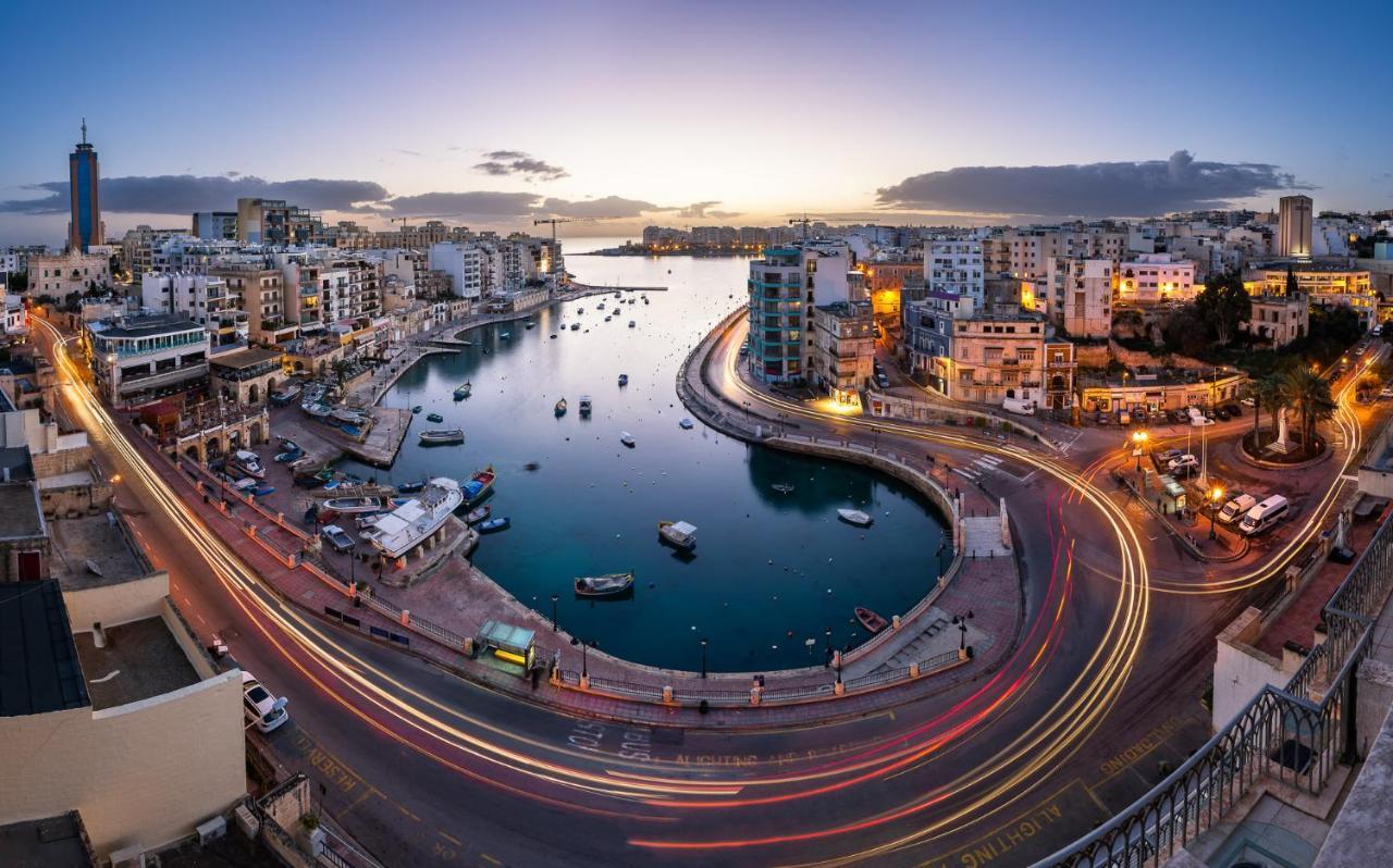 Modern Apartment Steps From Balluta Bay Sliema Exterior foto